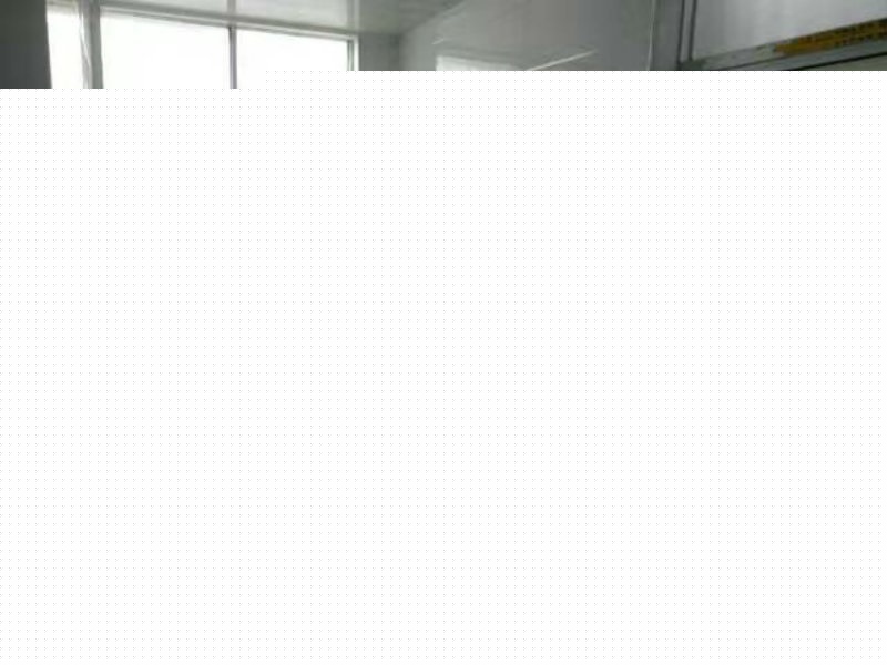 购物中心旁精装修3室,拎包入住,附近学校一中附小五小等